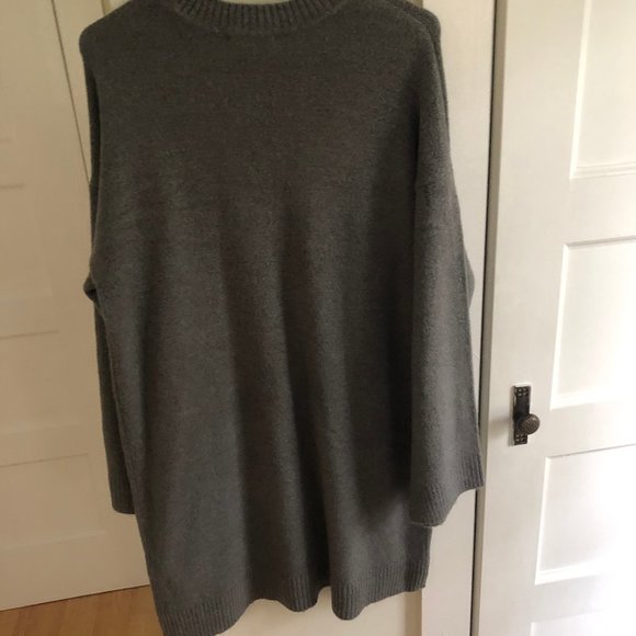 ASOS DESIGN knitted mini dress in fluffy yarn - Picture 5 of 7